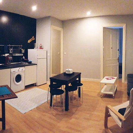 Vivienda Turistica Centrica Junto Al Museo Con Wifi Apartment Bilbao Exterior photo